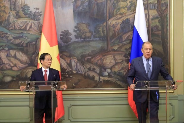 越南外交部长裴青山对俄罗斯进行正式访问