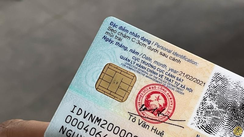 越南将驾照、保险卡、疫苗“绿卡”集成于芯片公民身份证
