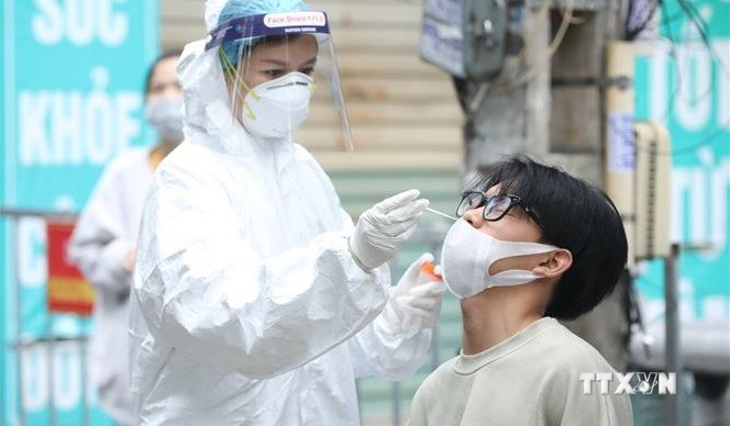 越南政府总理就强化新冠肺炎疫情防控措施作出指示