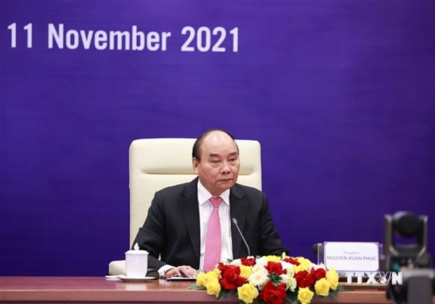 阮春福出席APEC领导人与APEC工商咨询理事会年度对话