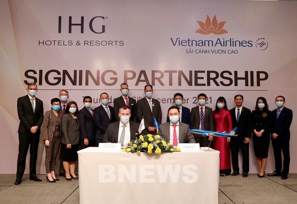 越航与世界一流酒店集团合作促进国内旅游业的发展