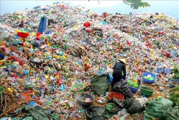 越南努力减少塑料垃圾对人类健康的影响