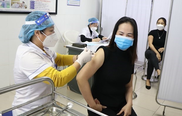 政府总理范明政指示进一步加快推进新冠疫苗接种工作