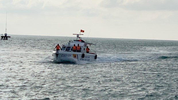 广治省成功营救在海上遇险的3名渔民