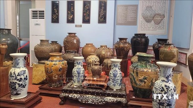 ‘昔日之美’古董专题展——了解嘉莱省民族同胞文化的良好平台