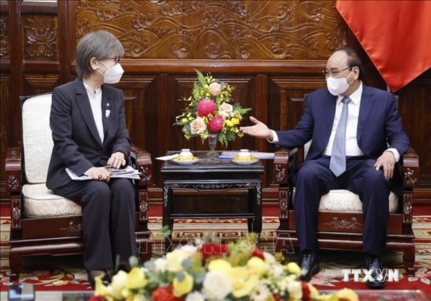 越南国家主席阮春福会见日本医学教育（越南）有限公司总裁Kusumi Mari