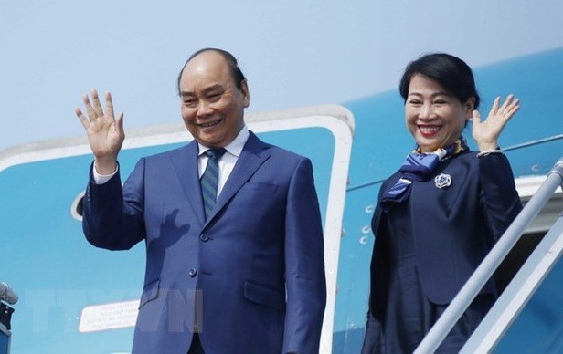 越南国家主席阮春福启程对新加坡进行国事访问