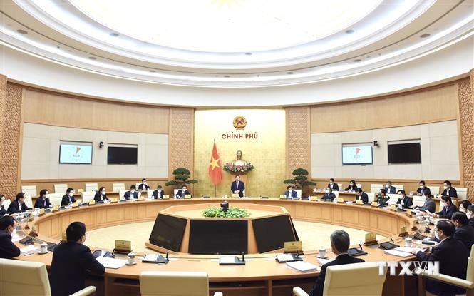 越南政府总理范明政主持政府立法会议