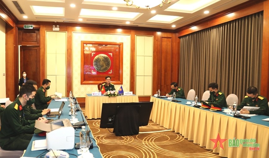 越南国防部代表团出席东盟国防高级官员会议