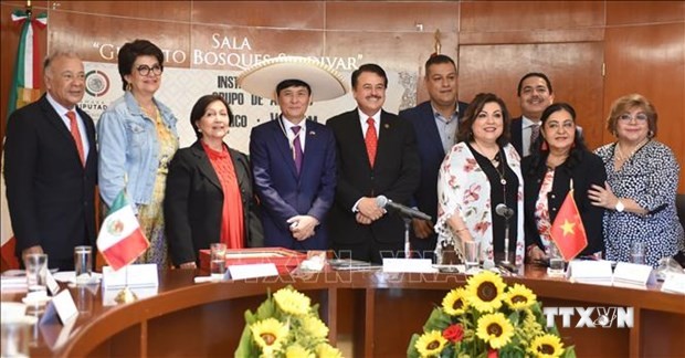 墨西哥众议员对外委员会主席再次当选墨越友好议员小组主席