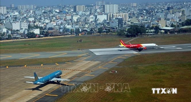 越南各家航空公司航班准点率达95.5%