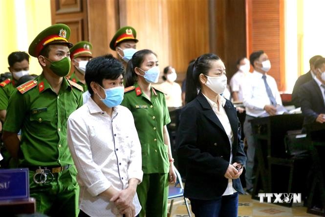 “越南国家临时政府”恐怖组织12名成员和支持者出庭受审