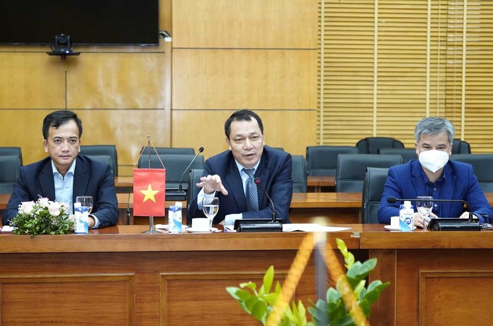 新加坡关注推动与越南在能源领域的合作