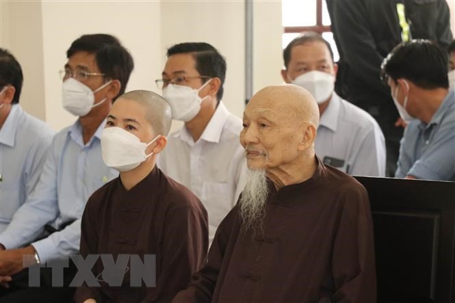 “蓬莱净室”案：检察院建议对黎松云判处4年6个月至5年6个月的监禁