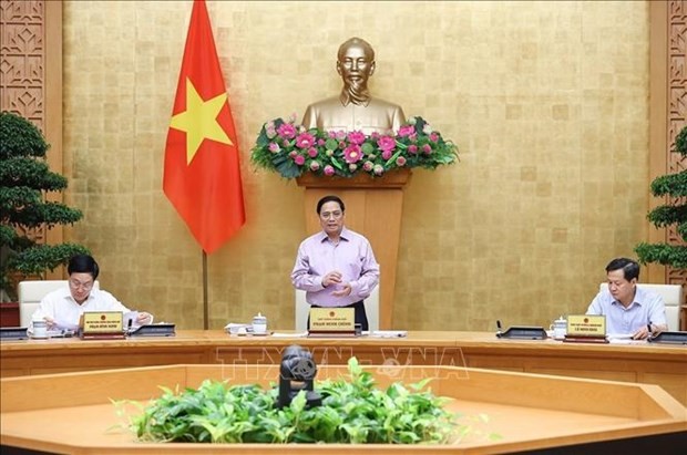 越南政府总理范明政主持政府立法工作会议