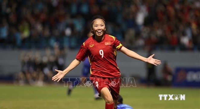 越南女前锋黄茹加盟葡萄牙Lank Club球队
