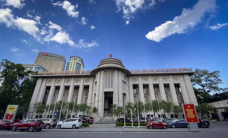 越南国家银行将越盾兑美元的交易区间扩大至5%
