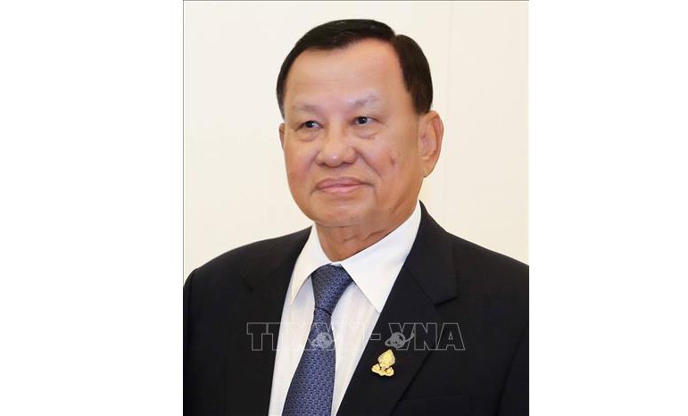 柬埔寨参议院主席赛宗开始对越南进行正式访问