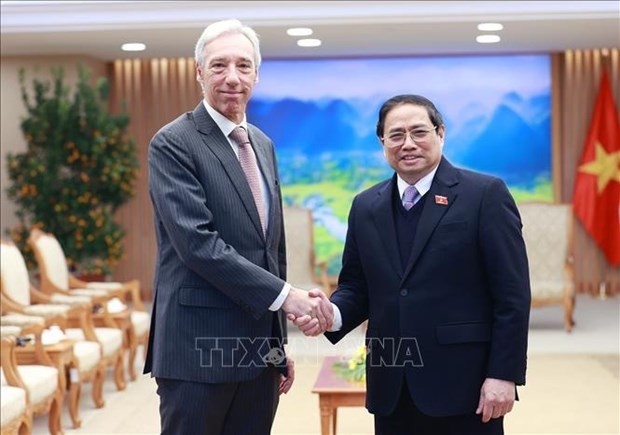 越南政府总理范明政会见葡萄牙外长若昂·戈麦斯·克拉维尼奥