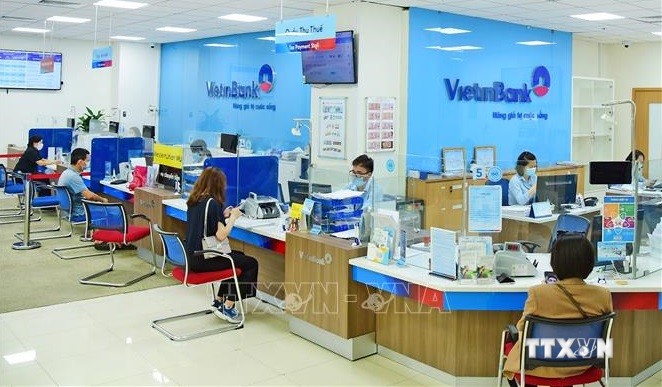 越南各家银行纷纷开展并购和增资计划