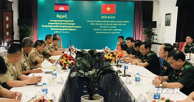 越南与柬埔寨加强边境保护与管理合作