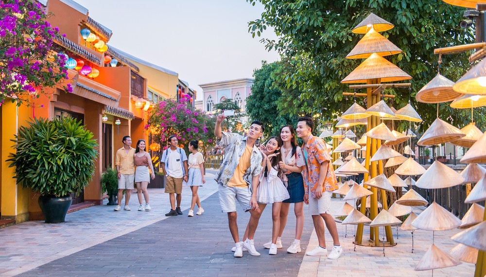 越南有效开发年轻人旅游市场