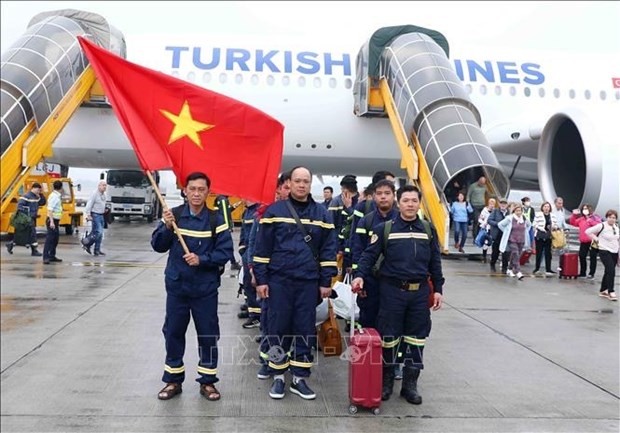 越南公安部土耳其地震灾区救援队出色完成任务回国
