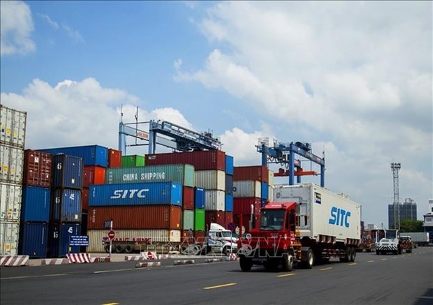 2023年前两月越南贸易顺差达28.2亿美元