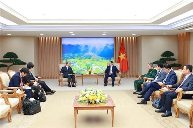 越南政府总理范明政会见日本国家安全保障局长秋叶刚男