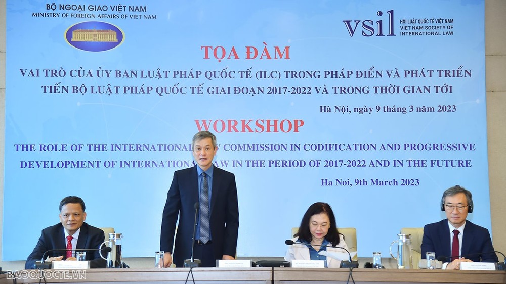 越南积极为建立透明、公平和民主的多边机构做出贡献