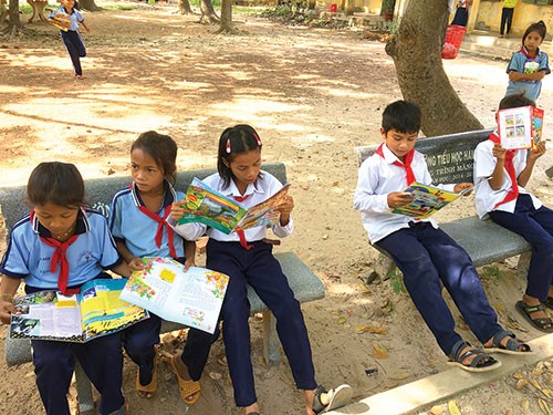 Trường tiểu học Hàm Cần (Hàm Thuận Nam) tăng cường tiếng Việt cho học sinh vùng dân tộc thiểu số.Nguồn: baobinhthuan.com.vn