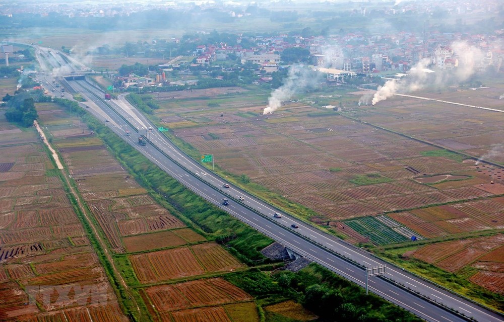 Đường cao tốc Hà Nội-Lào Cai. Ảnh: Huy Hùng-TTXVN
