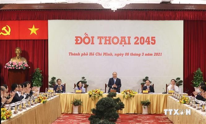 Thủ tướng Chính phủ Nguyễn Xuân Phúc: Doanh nghiệp phát triển bền vững là nền tảng quan trọng đóng góp vào sự thịnh vượng của quốc gia
