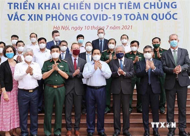 Thủ tướng Phạm Minh Chính: Nhiều người muốn ưu tiên vaccine phòng COVID-19 cho nơi dịch bệnh phức tạp