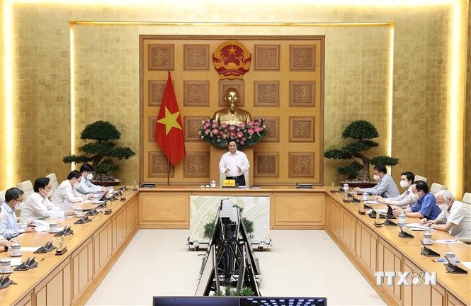 Thủ tướng Phạm Minh Chính: Các nhà khoa học, cán bộ y tế là trụ cột quan trọng trong công tác chống dịch
