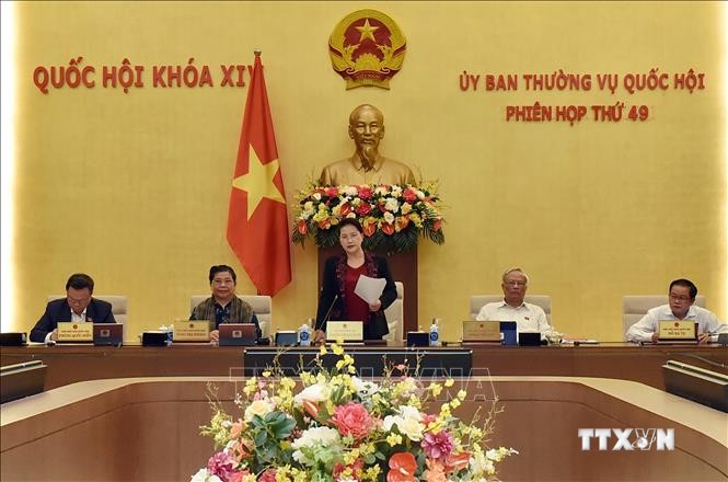 Chủ tịch Quốc hội Nguyễn Thị Kim Ngân phát biểu khai mạc phiên họp. Ảnh: Dương Giang - TTXVN