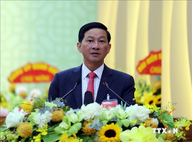 Đồng chí Trần Đức Quận, Bí thư Tỉnh ủy Lâm Đồng khoá XI, nhiệm kỳ 2020 - 2025 phát biểu tại Đại hội. Ảnh: Chu Quốc Hùng - TTXVN