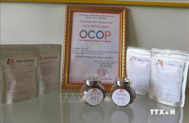 Sản phẩm Tinh coffee đã đạt chuẩn OCOP 4 sao của tỉnh Kon Tum. Ảnh: Dư Toán – TTXVN
