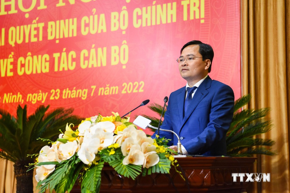 Tân Bí thư Tỉnh ủy Bắc Ninh Nguyễn Anh Tuấn phát biểu tại Hội nghị. Ảnh: Thanh Thương- TTXVN