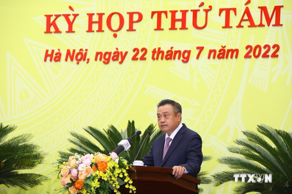 Chủ tịch UBND thành phố Hà Nội Trần Sỹ Thanh phát biểu nhận nhiệm vụ. Ảnh: Văn Điệp - TTXVN