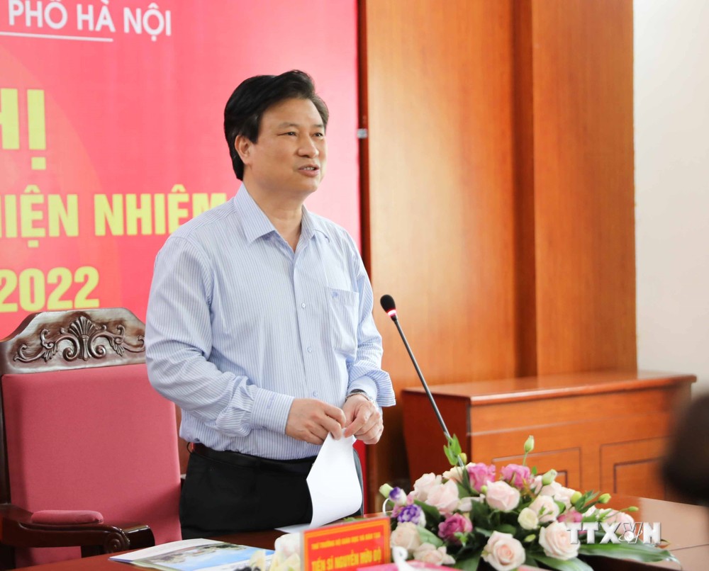 Khiển trách Thứ trưởng Bộ Giáo dục và Đào tạo Nguyễn Hữu Độ