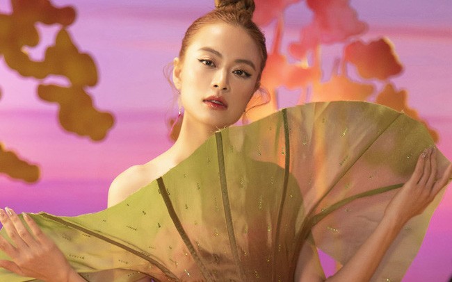 Hoàng Thùy Linh trở thành một hiện tượng trong làng nhạc những năm gần đây khi đưa văn hóa dân gian Việt Nam vào trong các video ca nhạc mà cô thể hiện. Ảnh: vtv.vn