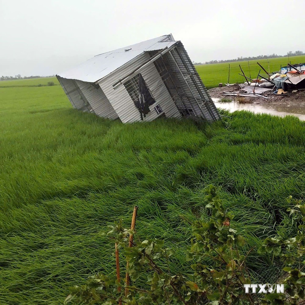 Mưa dông gây nhiều thiệt hại trên địa bàn tỉnh Kiên Giang