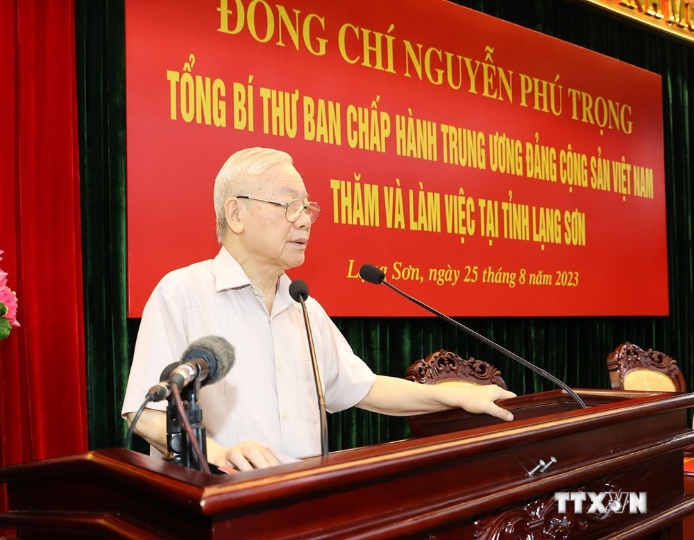Tổng Bí thư Nguyễn Phú Trọng phát biểu tại buổi làm việc với Ban Thường vụ và lãnh đạo tỉnh Lạng Sơn. Ảnh: Trí Dũng - TTXVN