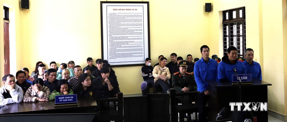 18 năm tù cho ba đối tượng buôn bán pháo trái phép ở Quảng Ninh