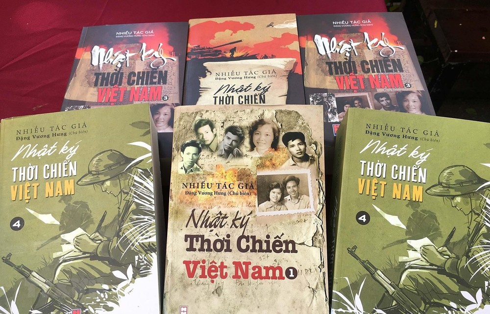 Tổ chức Kỷ lục Việt Nam tôn vinh bộ sách “Nhật ký thời chiến Việt Nam”