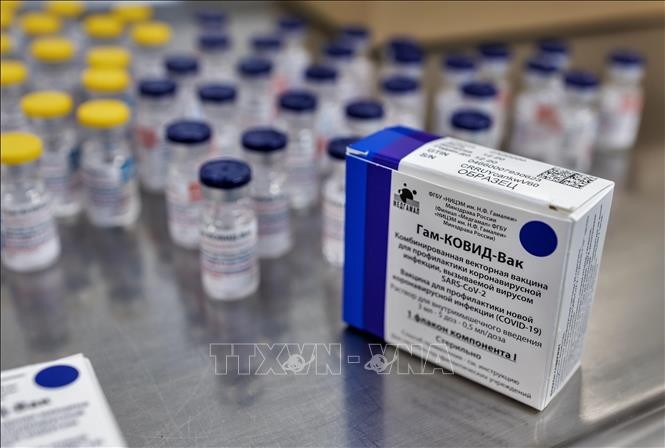 Vaccine của Nga được Bộ Y tế phê duyệt cho nhu cầu cấp bách phòng, chống dịch COVID-19