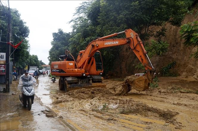 Khẩn trương khắc phục hậu quả mưa lũ tại huyện Văn Bàn