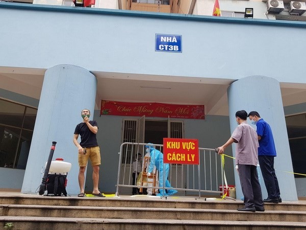 Dịch COVID-19: Tạm thời cách ly y tế chợ Xanh và tòa CT3B Khu đô thị Văn Quán, Hà Nội
