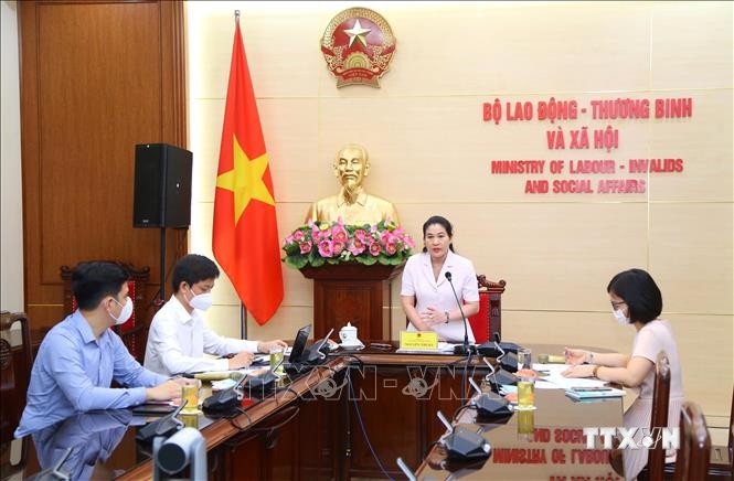 Thứ trưởng Bộ LĐ-TB&XH Nguyễn Thị Hà phát biểu. Ảnh: TTXVN phát